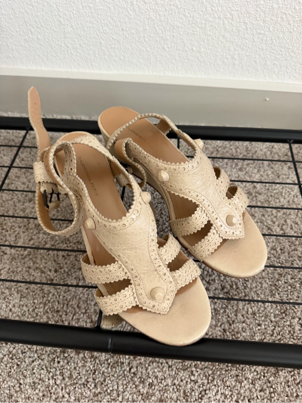 Balenciaga Brogue Leather Wedge Sandals Ivory Cream Size 39 Made in Italy